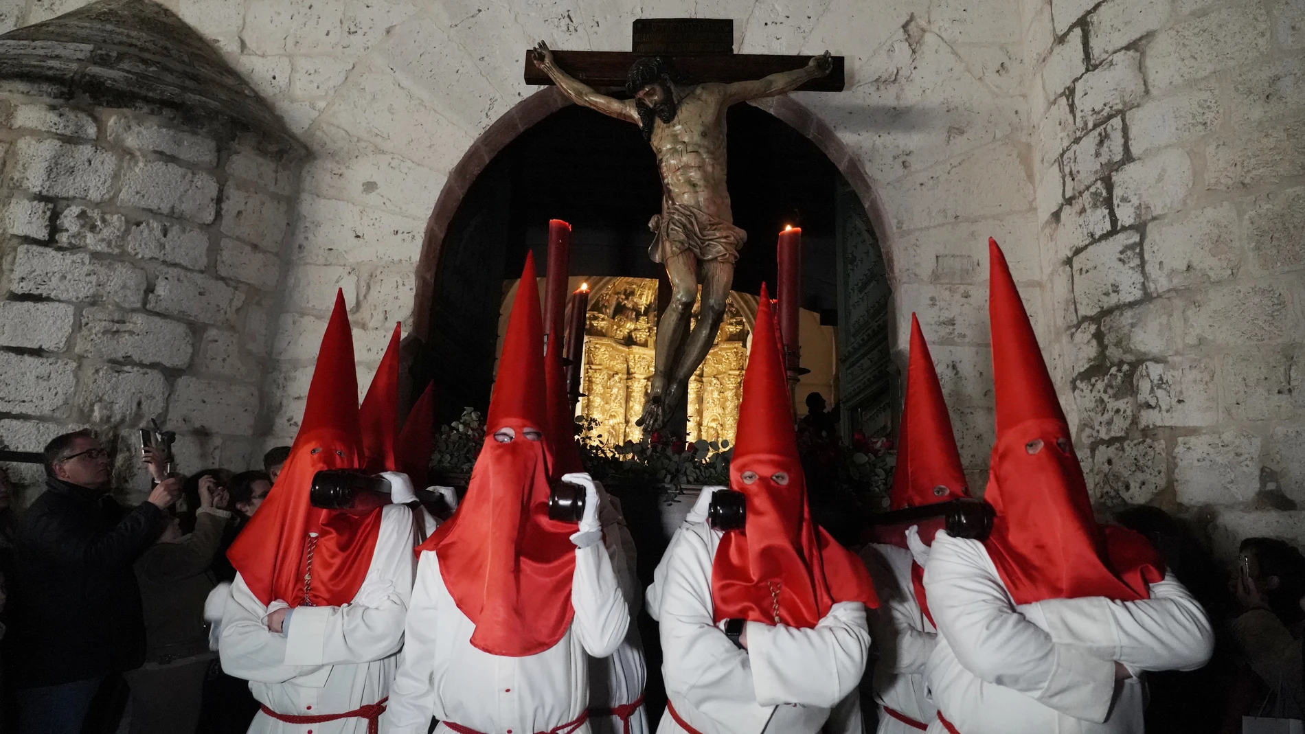 Procesión del Santísimo Cristo de las Mercedes de la Semana Santa de Valladolid