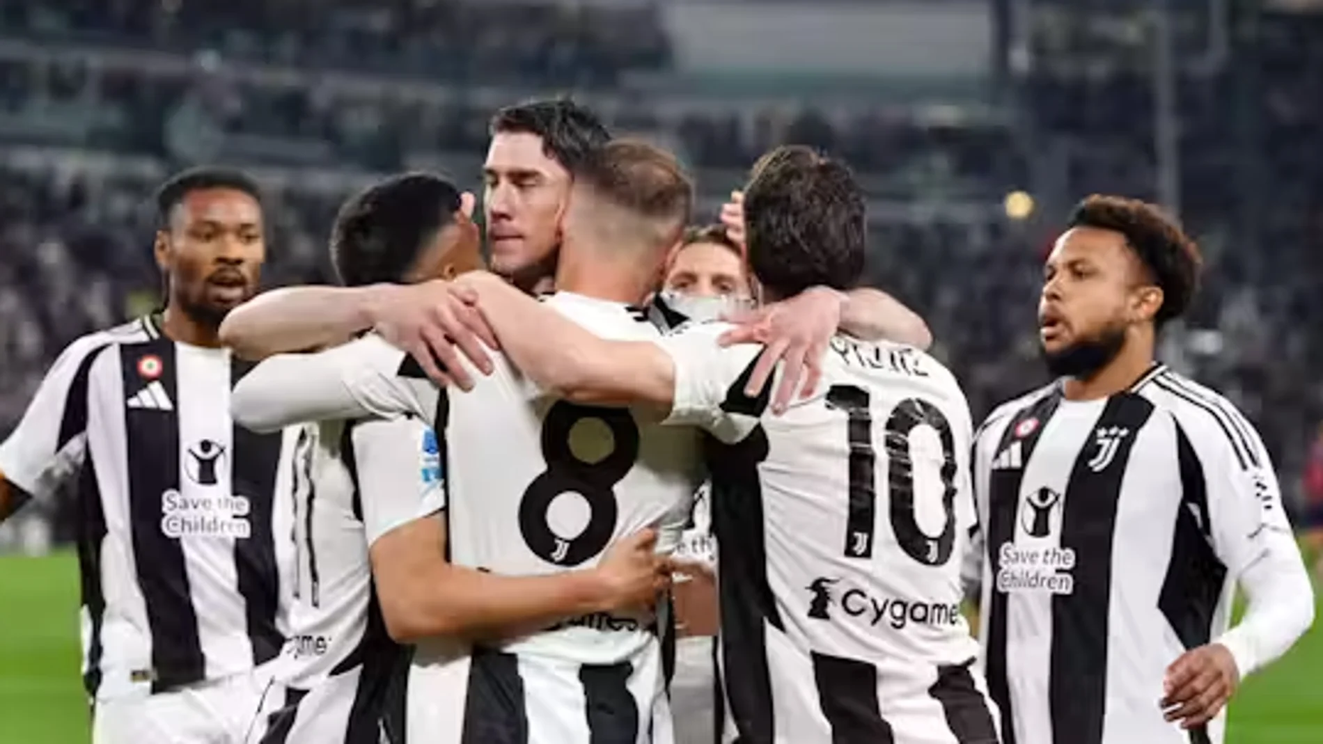 Italia suspende todos los partidos de fútbol por la muerte del Papa