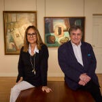 María Dueñas y Luis Landero posan para LA RAZÓN en la Galería Guillermo de Osma