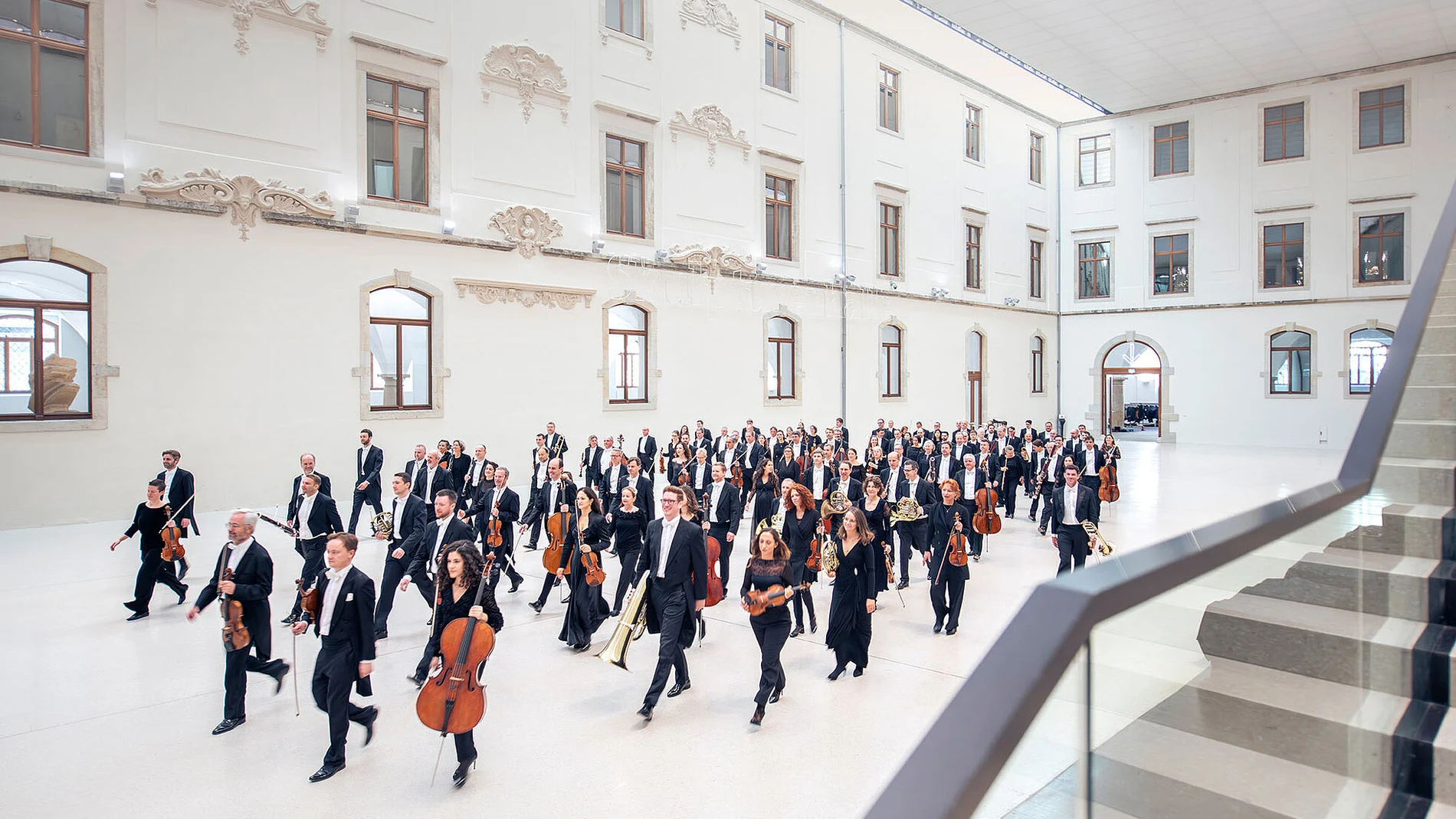 La Sächsische Staatskapelle Dresden ofrece cada temporada 250 óperas y ballets y 50 conciertos sinfónicos