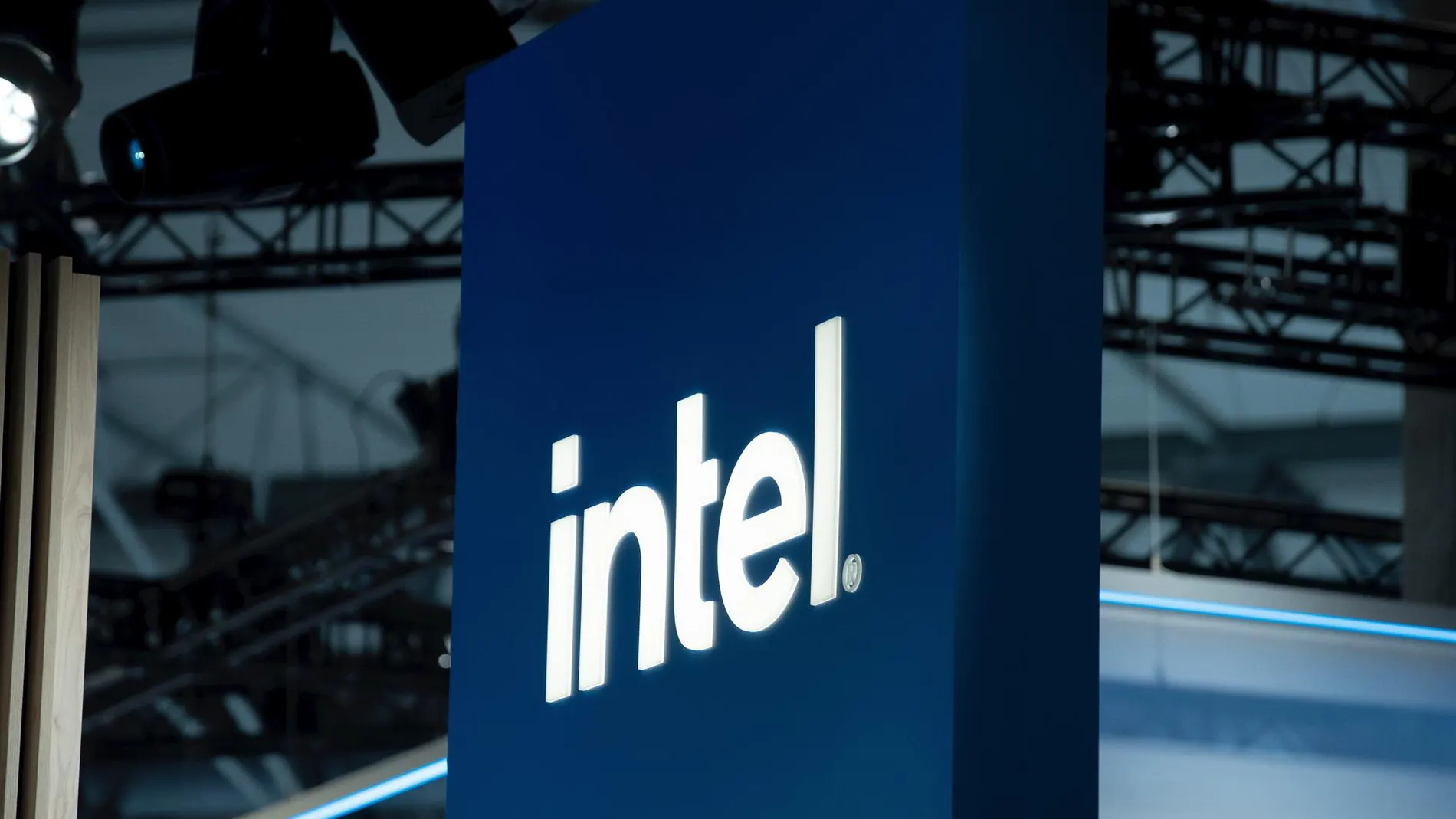 Intel ultima el recorte de más del 20% de su plantilla