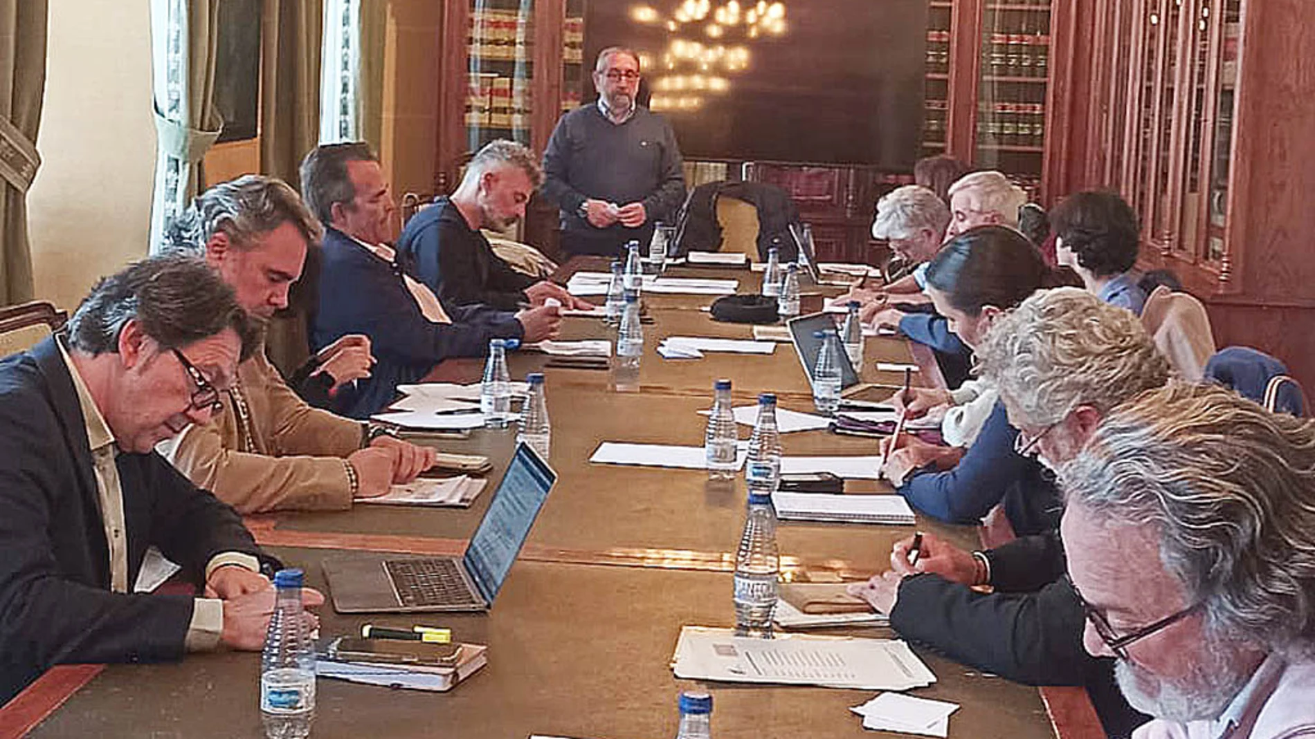 Jurado de los Premio Cirilo Rodríguez de periodismo