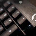 El teclado Logitech G413 SE tiene teclas resistentes al calor y al desgaste