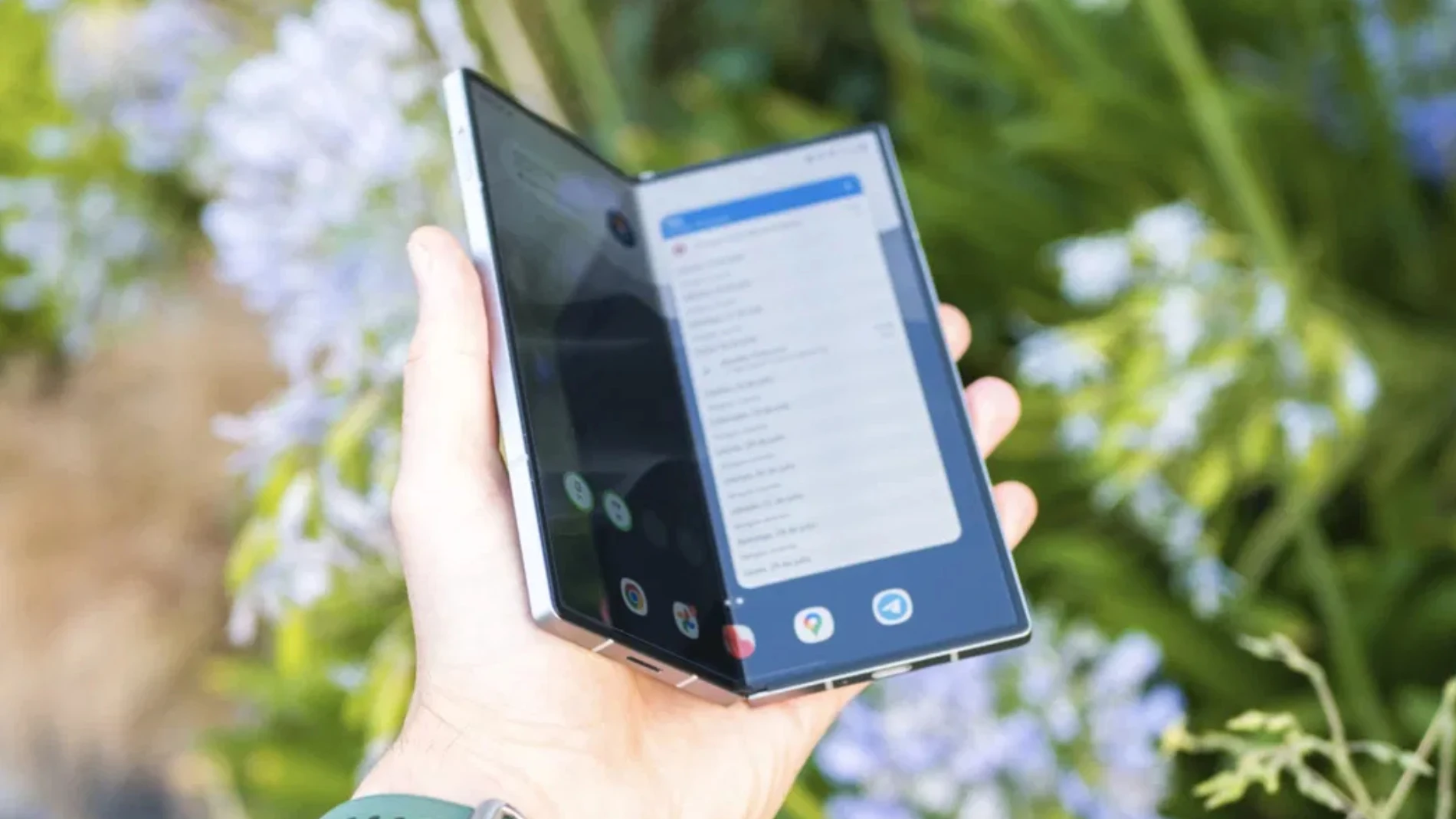 El Samsung Galaxy Z Fold6 es el plegable "tipo libro" más recinte de la marca surcoreana