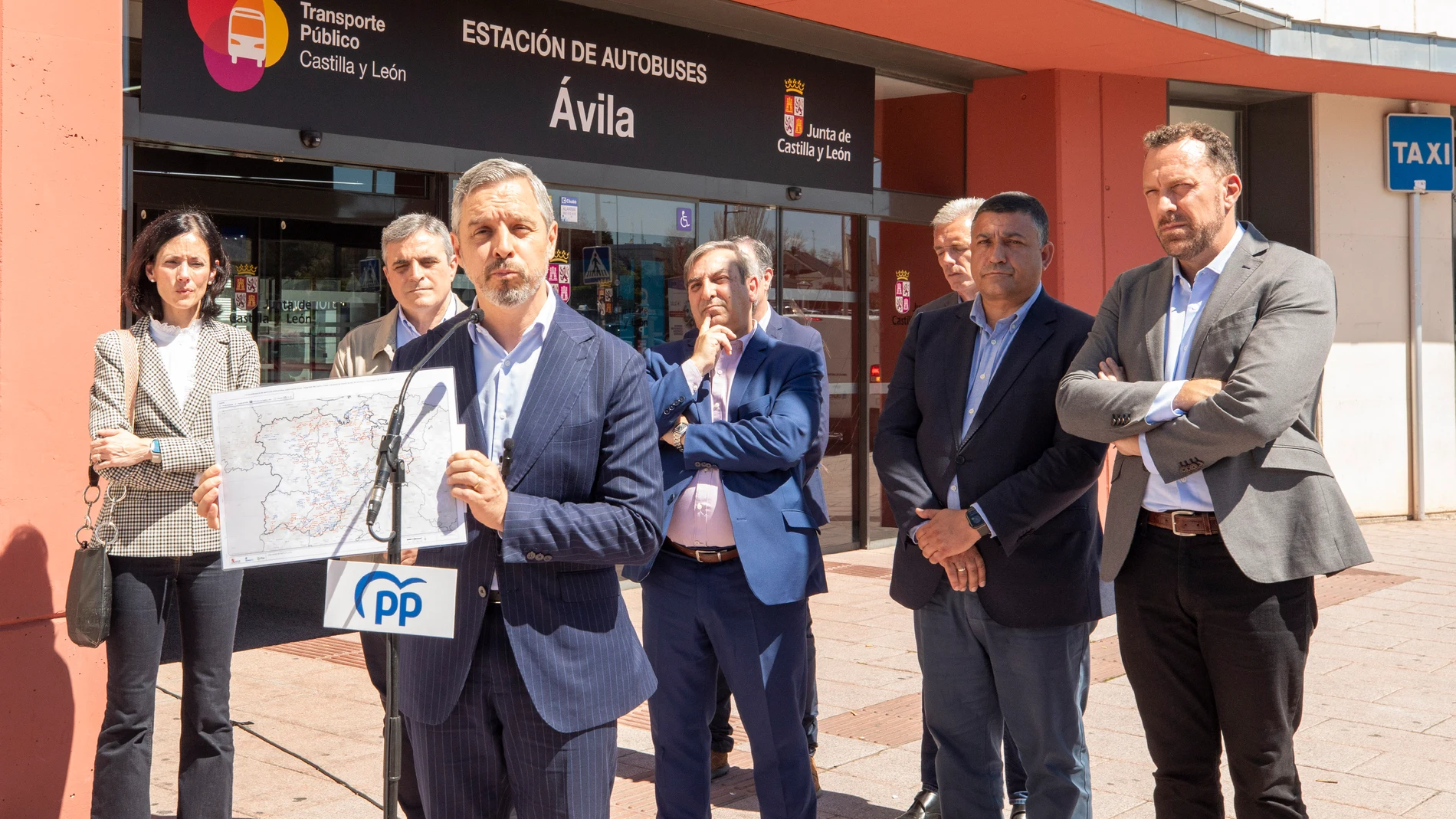 Juan Bravo junto a Sanz Merino, Carlos García o Héctor Palencia, entre otros