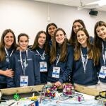 Jatta Printi compiten en First Lego League