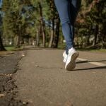 ¿Cuánto puedes adelgazar si caminas 10.000 pasos al día durante 1 mes?