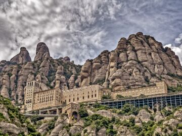 La monta&ntilde;a de Montserrat