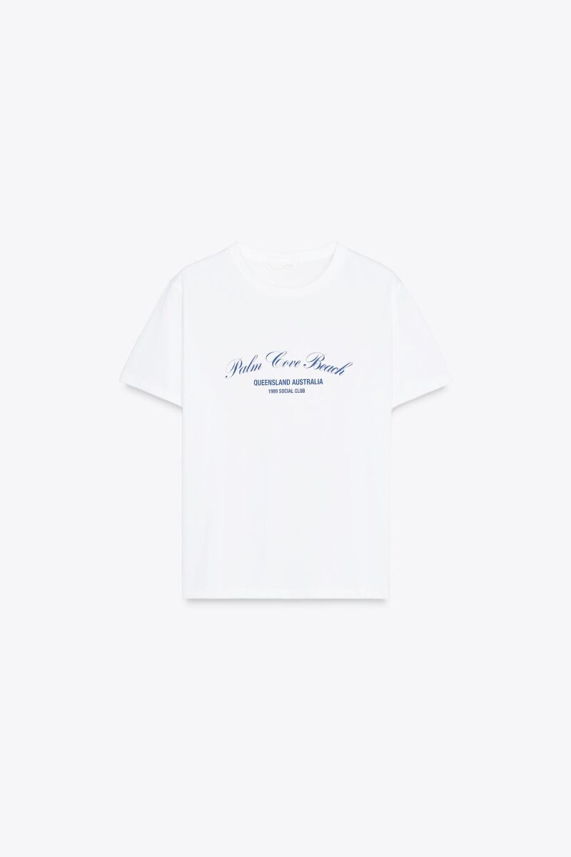 Camiseta texto.