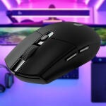El ratón Logitech G305 LIGHTSPEED apenas pesa 99 gramos