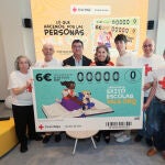 Cruz Roja presenta a Valladolid como sede del Sorteo de Oro de Cruz Roja 2025, así como la campaña de medios del evento nacional. Atenderá a los medios la presidenta autonómica de Cruz Roja en Castilla y León, Rosa Urbón y el presidente de Cruz Roja en Valladolid, Juan José Zancada.