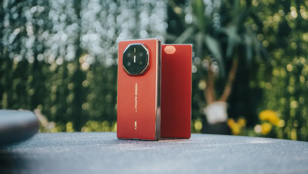 El HUAWEI Mate XT es una obra de arte de la ingeniería