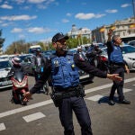Afectados pasean por las calles de Madrid y por la estación de Atocha