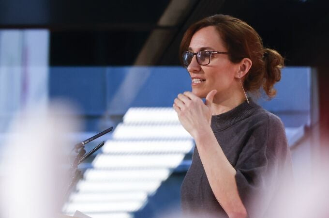 La ministra de Sanidad, Mónica García