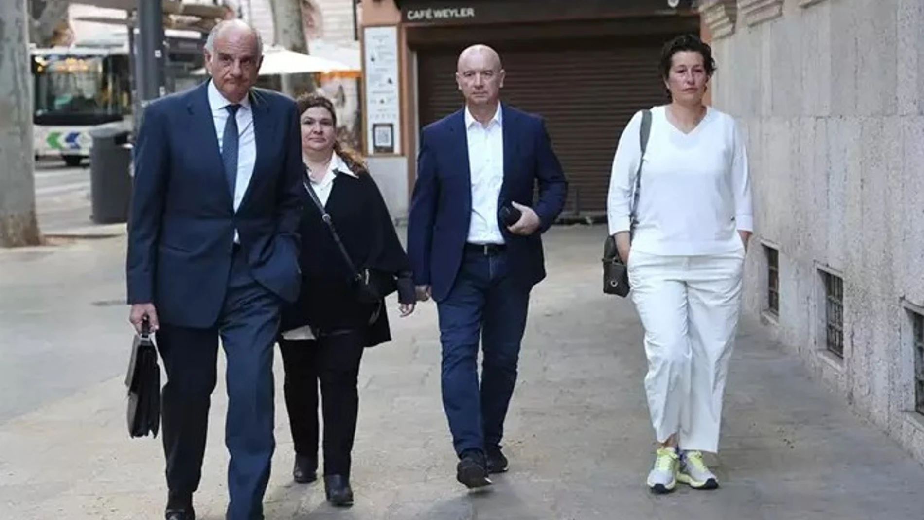 El expresidente de Formentera y la exconsellera de Formentera se niegan a declarar por amañar presuntamente las oposiciones de bomberos