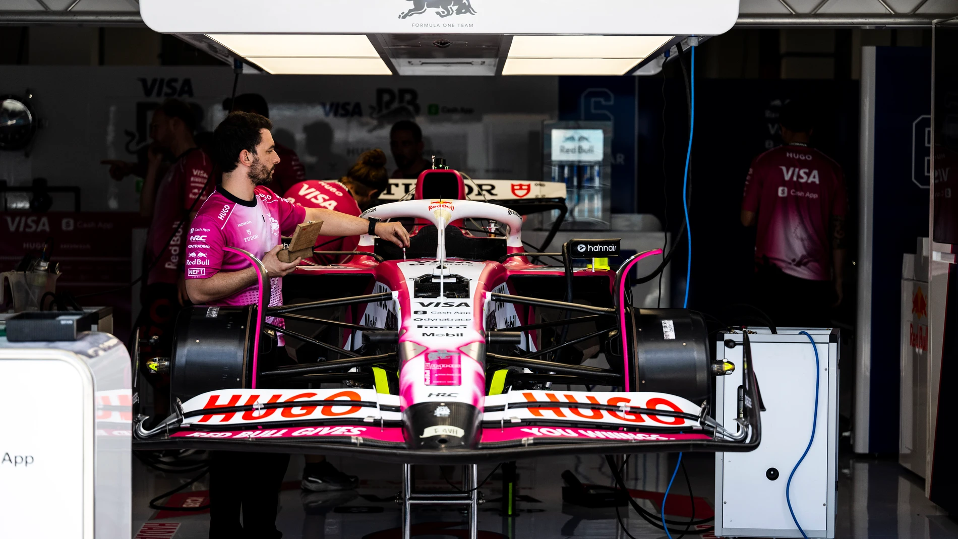 Visa Cash App RB F1 Team during the Formula 1 Crypto.com Miami Grand Prix 2025, 6th round of the 2025 FIA Formula One World Championship from May 2 to 4, 2025 on the Miami International Autodrome, in Miami Gardens, Florida, United States of America - Photo Charly Lopez / DPPI AFP7 01/05/2025 ONLY FOR USE IN SPAIN