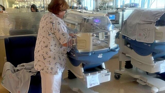El hospital Materno-Infantil de la Arrixaca ha donado material sanitario de alto valor a entidades sin ánimo de lucro, en concreto ocho aparatos