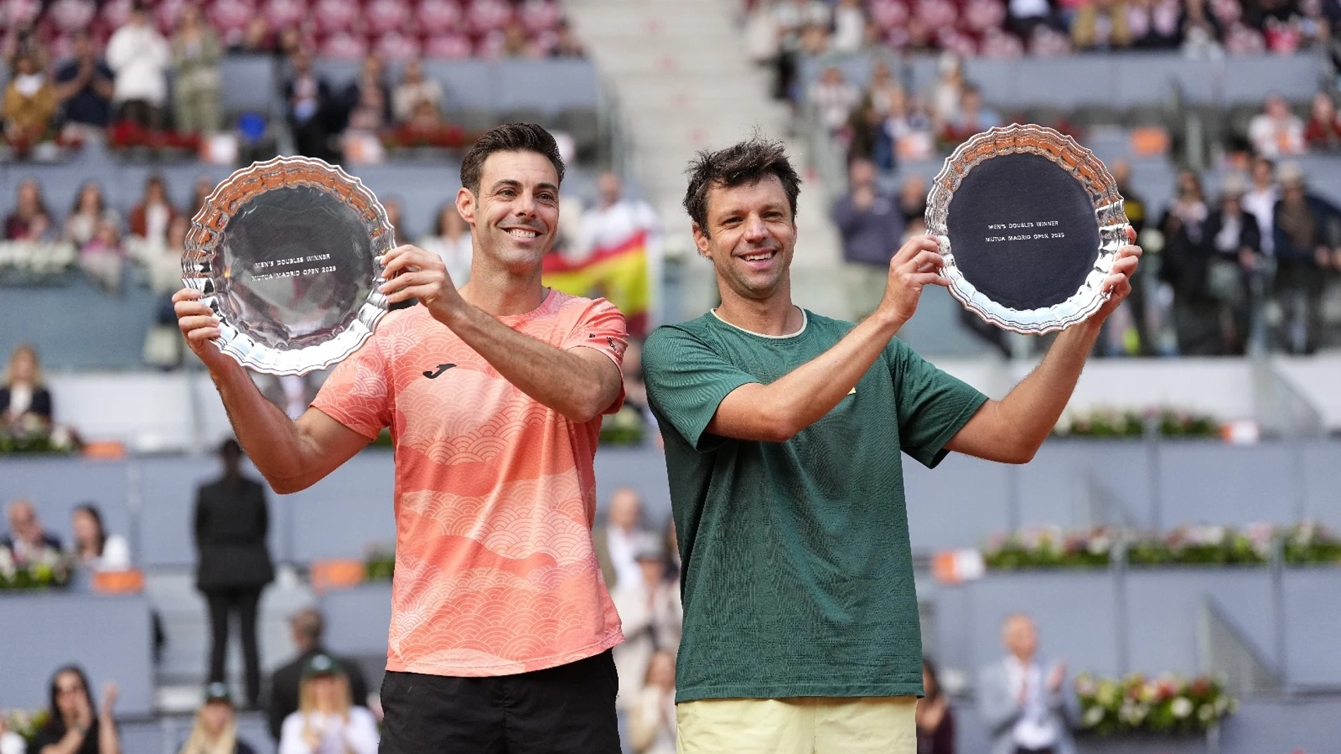 El tenista español Marcell Granollers y el argentino Horacio Zeballos, campeones del Mutua Madrid Open OSCAR J. BARROSO / AFP7 / EUROPA PRESS 03/05/2025 ONLY FOR USE IN SPAIN