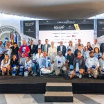 Foto de familia de autoridades y premiados, en la 21ª Sandberg PalmaVela