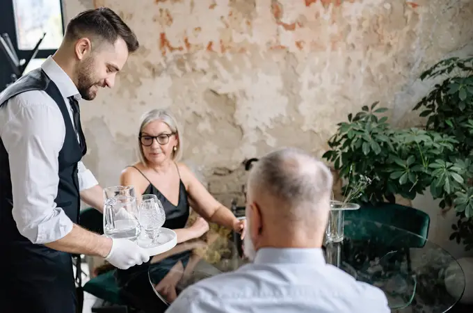 España: tres décadas de estancamiento salarial España: tres décadas de estancamiento salarial