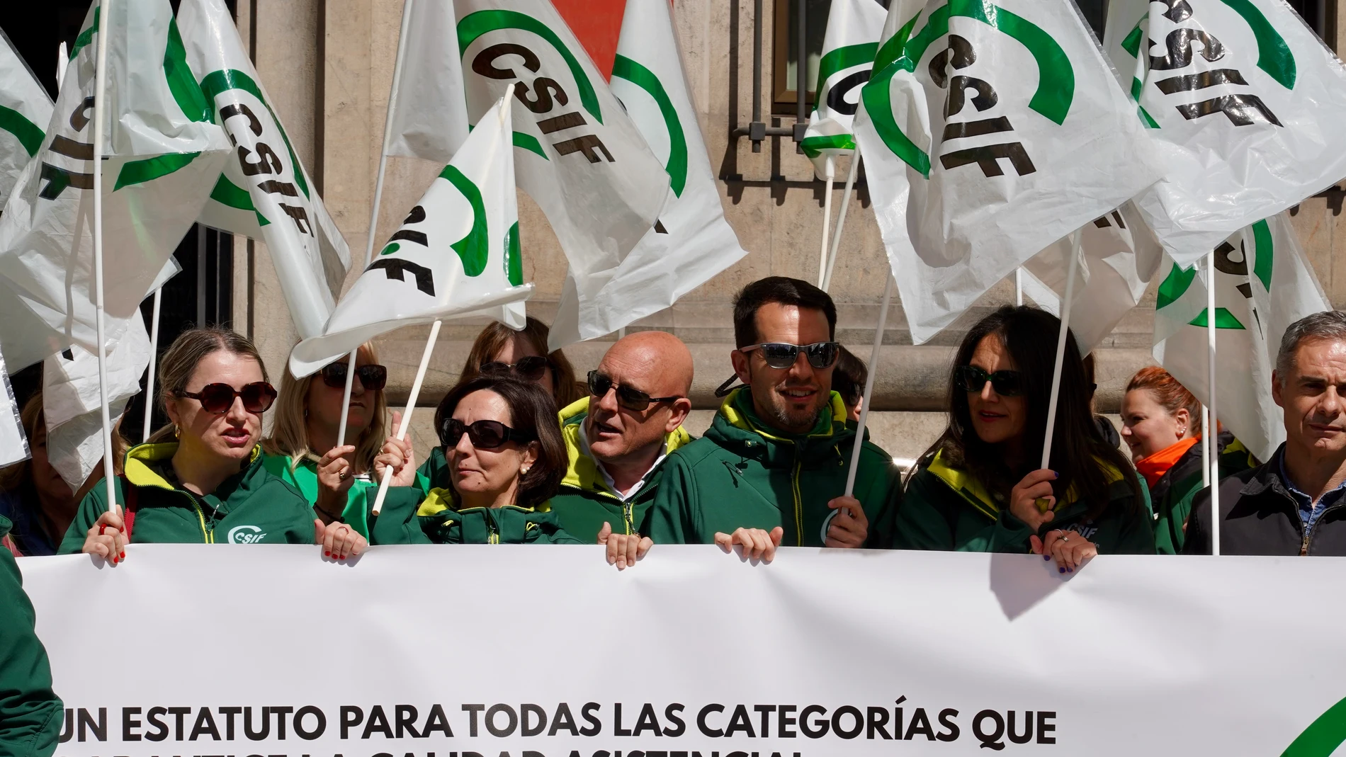 Concentración en León para exigir un Estatuto Marco en Sanidad con mejoras laborales y salariales