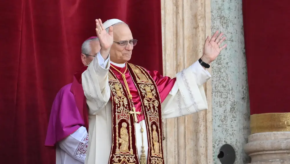 León XIV, nuevo Papa, en directo: quién es Robert Francis Prevost, edad y última hora