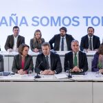 Feijóo reúne este lunes al Comité Ejecutivo del PP en pleno debate interno sobre si adelantará el Congreso del partido