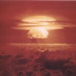 La prueba "Castle Bravo", de una potencia de 15 megatones (Bikini, 1954)