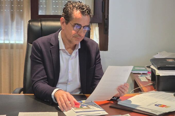 Miguel Molina: «La ocupación militar de Barbate es superior a la de Rota y Morón juntas»