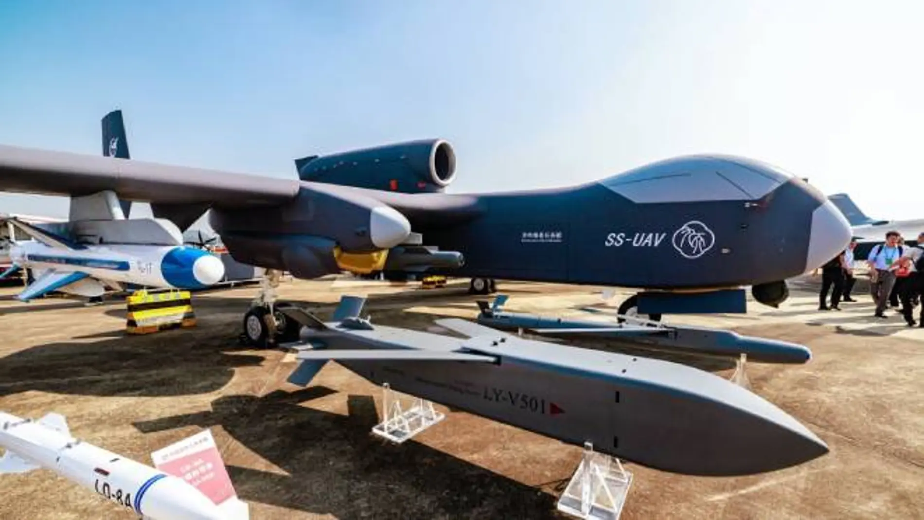 China desplegará el portadrones aéreo más grande del mundo: 100 drones y alcance de más de 7.000 km.