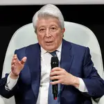 Enrique Cerezo recibe el reconocimiento que le tributa la Academia de cine, su Medalla de Oro 2025