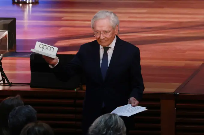 El legado de Fernando Ónega tras su fallecimiento: desde su heredera televisiva hasta su hijo ingeniero El legado de Fernando Ónega tras su fallecimiento: desde su heredera televisiva hasta su hijo ingeniero