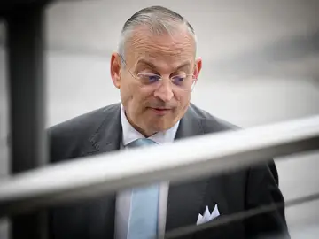 El abogado de Hazte Oir, Javier María Pérez-Roldan, a su llegada a la sede de la Audiencia Nacional. El abogado de Hazte Oir, Javier María Pérez-Roldan, a su llegada a la sede de la Audiencia Nacional.