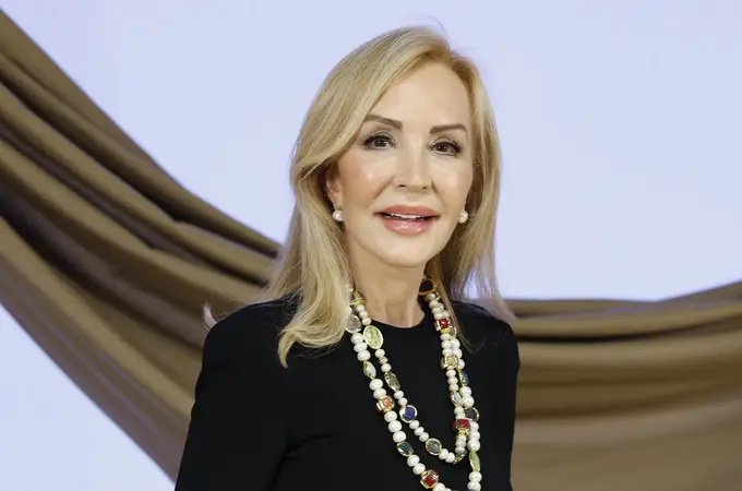 Carmen Lomana y el abrigo de pelo marrón que transforma cualquier look en pura elegancia de invierno Carmen Lomana y el abrigo de pelo marrón que transforma cualquier look en pura elegancia de invierno