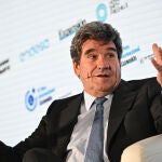 El gobernador del Banco de España, José Luis Escrivá, participa en el Foro Internacional Expansión.