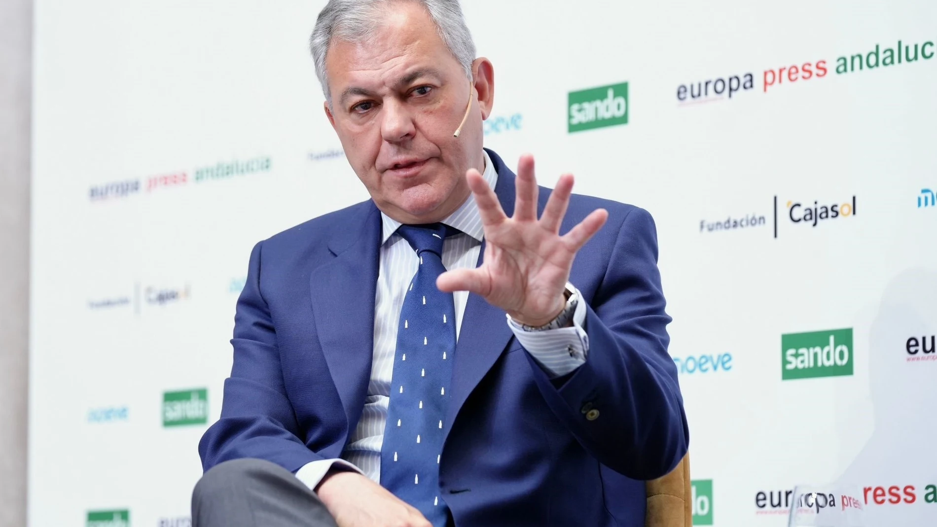 El alcalde de Sevilla, José Luis Sanz