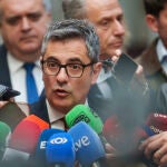 Félix Bolaños, este viernes, en la Comisión de Justicia del Senado. David Jar