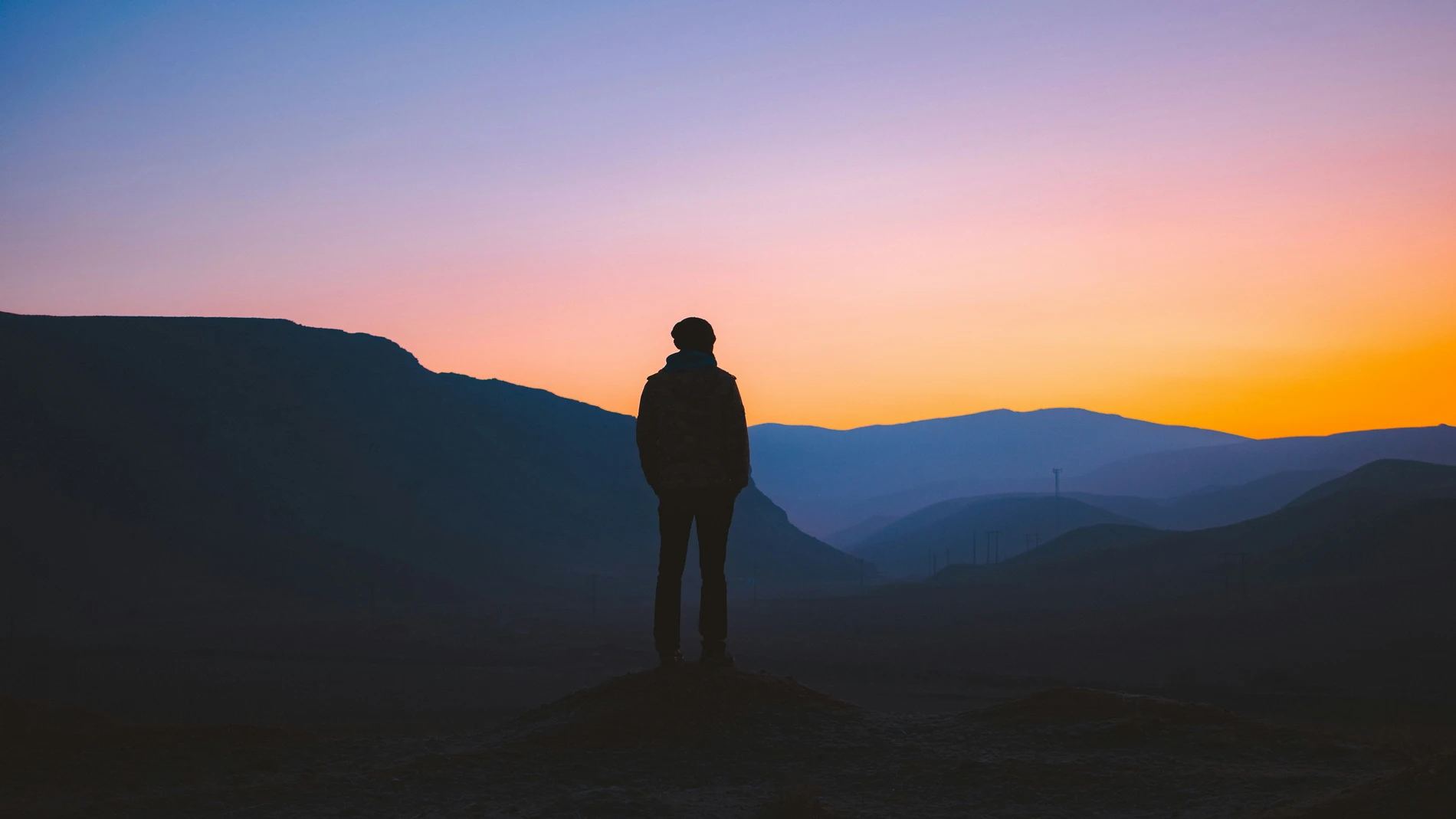 Lo que el silencio le hace a tu cerebro (y por qué deberías buscarlo cada día)