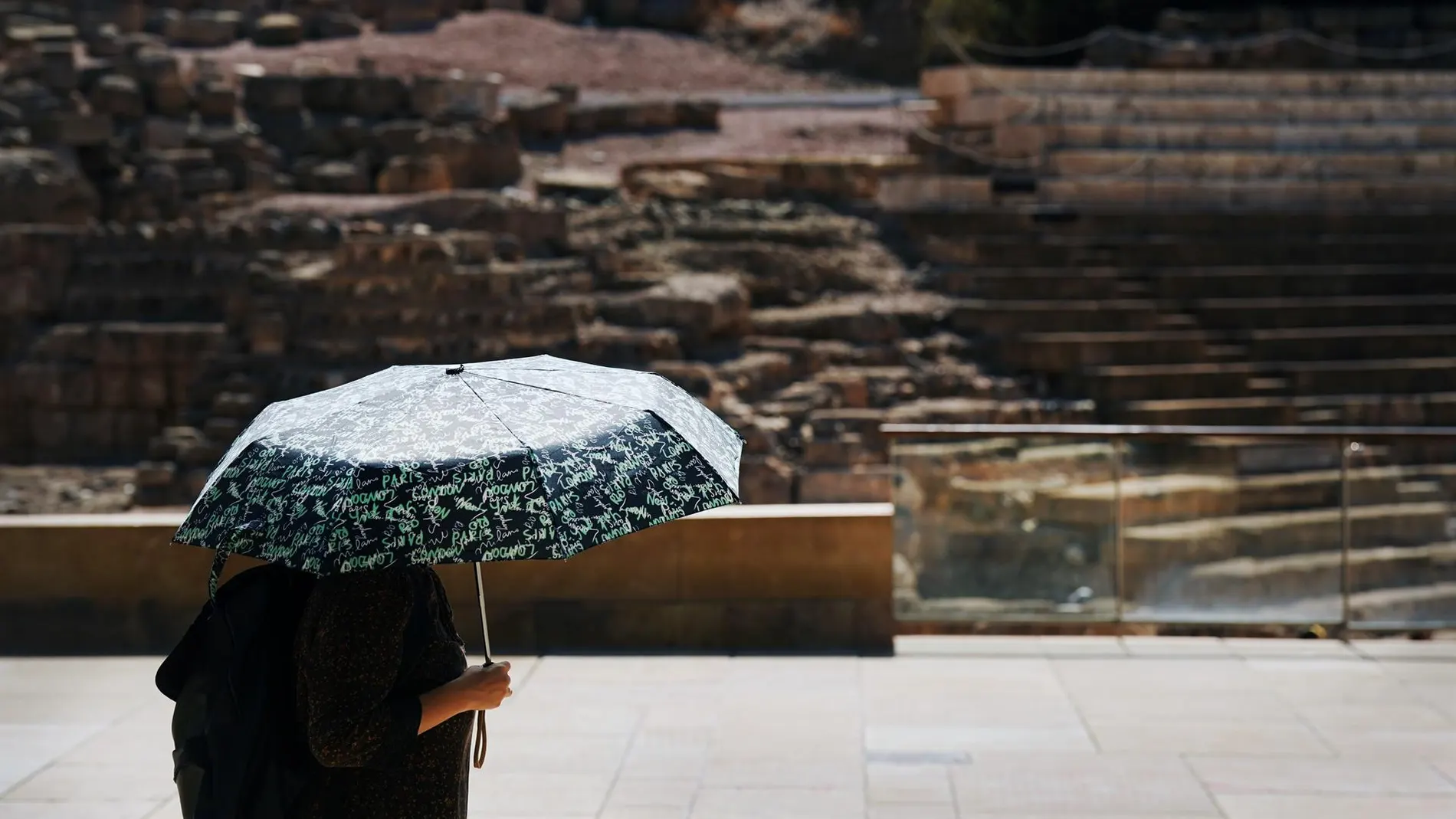 MURCIA.-AMP1.- El fin de semana registrará calor de verano, con más de 30ºC en España, y lluvia en norte y este peninsulares
