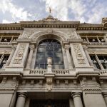 Economía.- Banco de España estudia la posibilidad de limitar las condiciones de los préstamos si se materializan riesgos