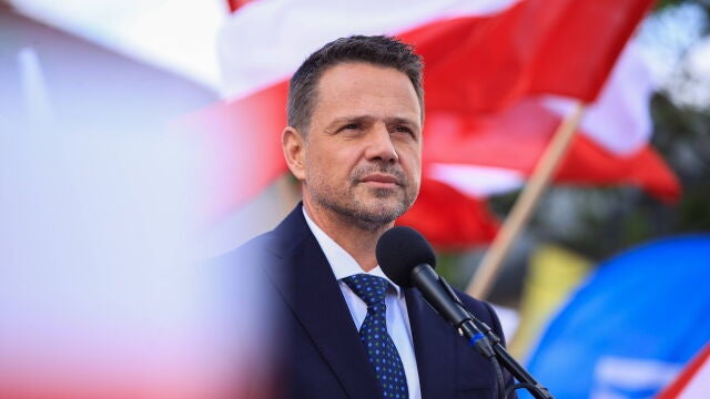 El candidato presidencial polaco Rafal Trzaskowskis hace campaña en Rybnik