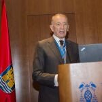 Luis Oro recibe la Medalla Echegaray: "Me siento abrumado por la relevancia de científicos que me han precedido"