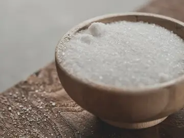 La AESAN amplía a cuatro las marcas de azúcar retiradas El motivo por el que se pide a los jardineros espolvorear azúcar en el césped del jardín esta primavera