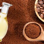 Vinagre con posos de café: el truco de limpieza poco conocido que es de los más efectivos