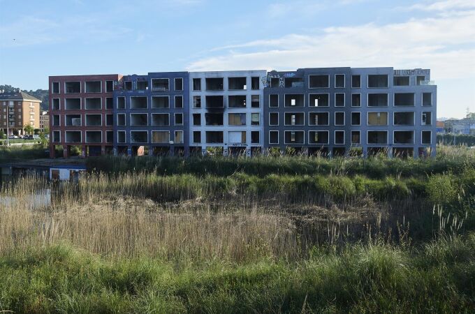 Los okupas en Cantabria podrán ser desalojados por la Policía Local y no podrán optar a ayudas de vivienda