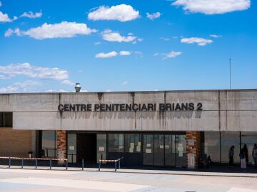 La cárcel Brians 2 (Barcelona) reparte papel de plata a drogodependientes para reducir riesgos