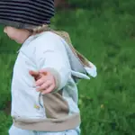 Beneficios de la terapia de naturaleza en el bienestar infantil 