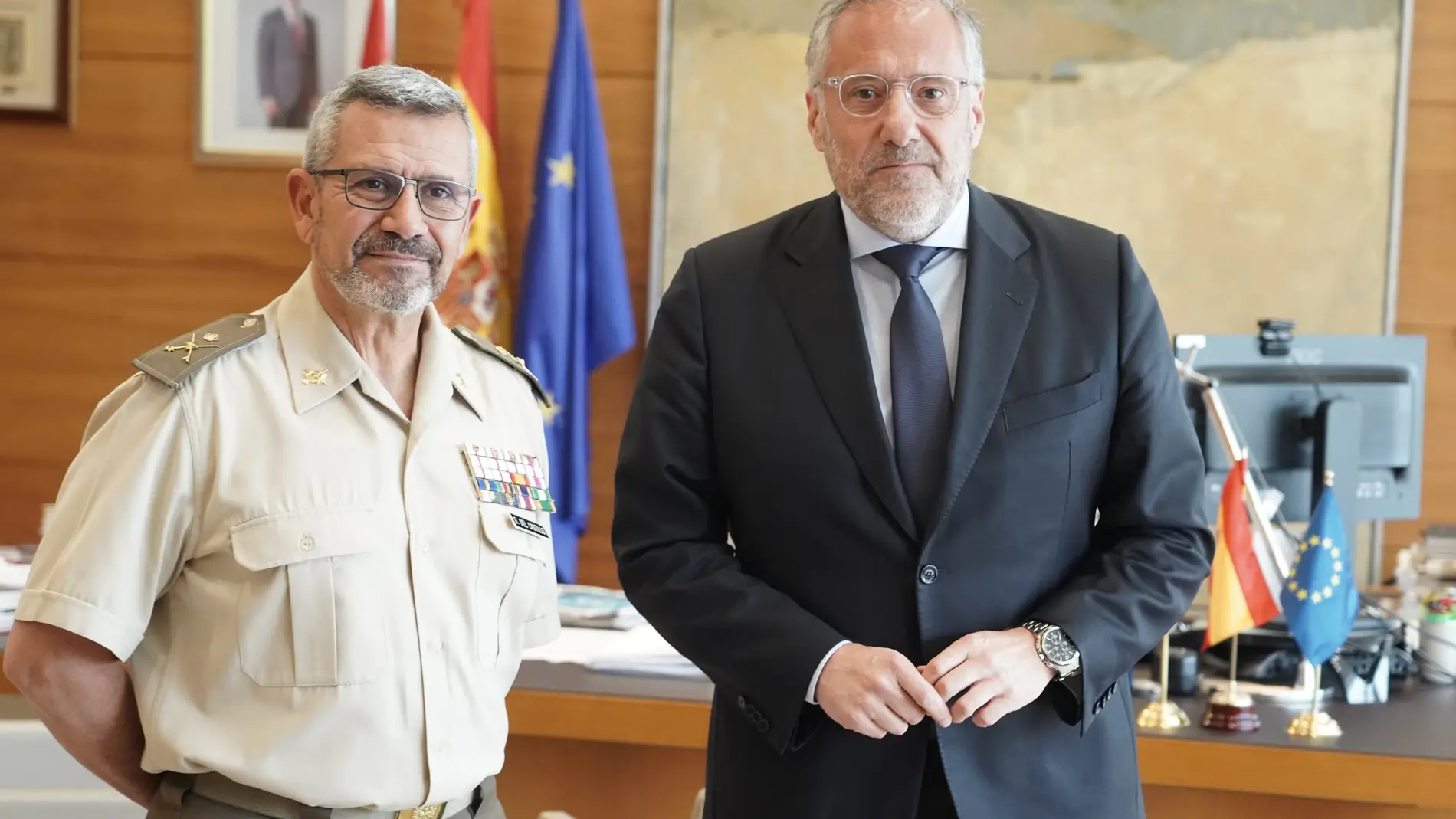 Carlos Pollán se despide del general jefe César García del Castillo
