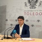 El portavoz Juan José Alcalde en una rueda de prensa este miércoles en Toledo.