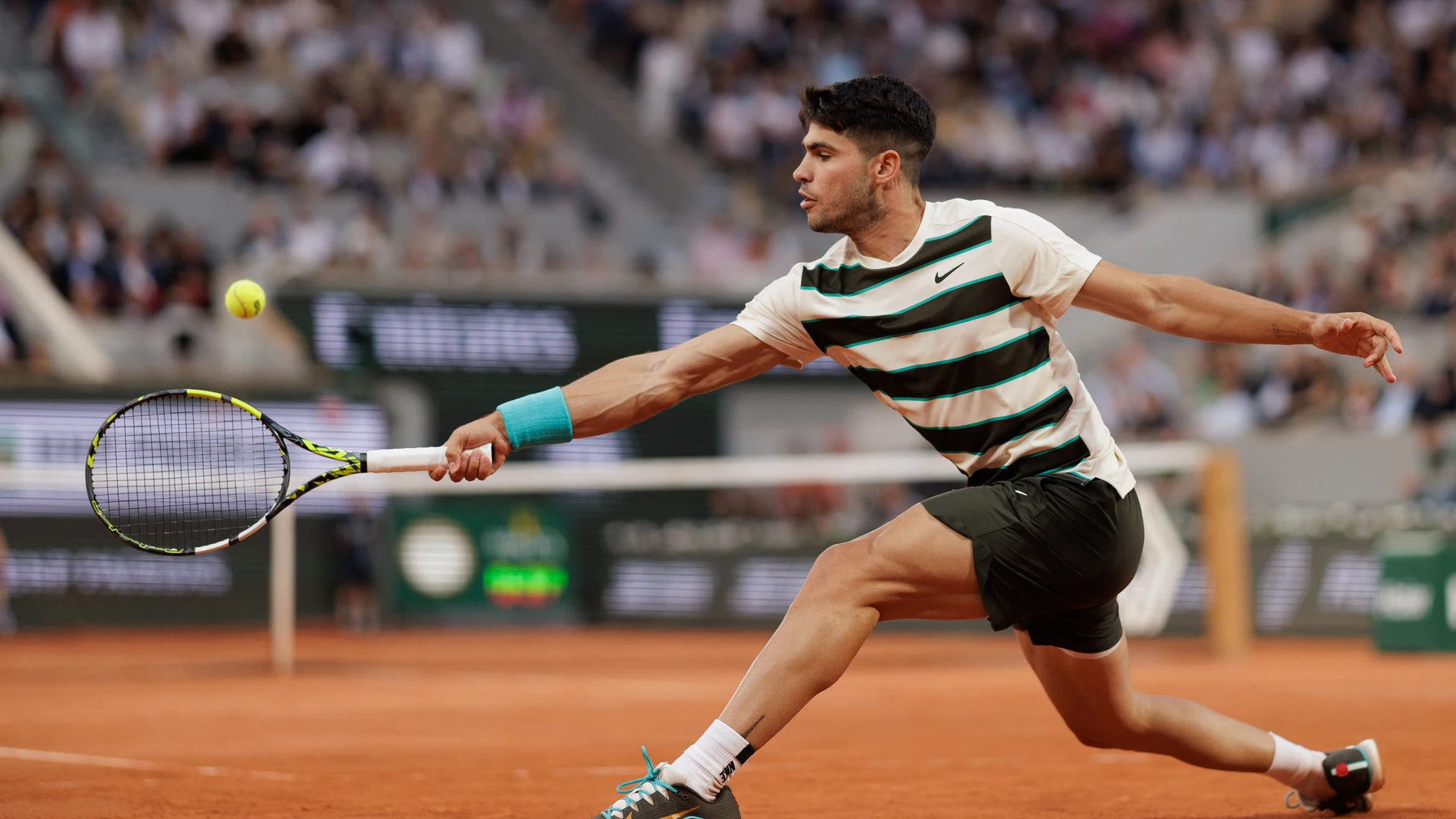 Carlos Alcaraz of Spain during the Roland-Garros 2025, French Open, Grand Slam tennis tournament on 3 June 2025 at Roland-Garros stadium in Paris, France - Photo Tnani Badreddine / DPPIAFP7 03/06/2025 ONLY FOR USE IN SPAIN